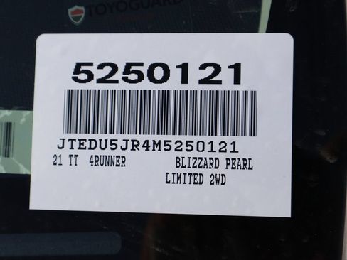 Used 2021 Toyota 4Runner Limited RWD image 7