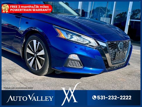 Used 2020 Nissan Altima 2.5 SR w/ Premium Package image 10