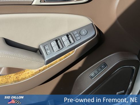 Used 2016 GMC Yukon Denali w/ Open Road Package image 17