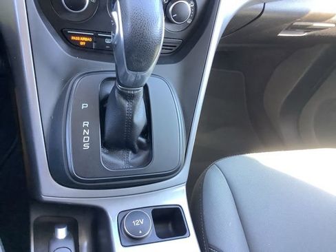 Used 2015 Ford Escape SE image 33