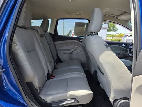 Used 2019 Ford Escape SE FWD image 28