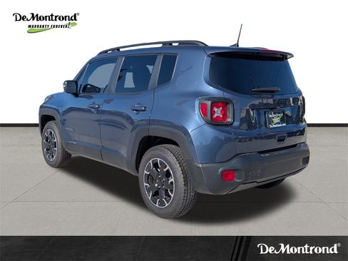 Used 2023 Jeep Renegade Latitude image 7