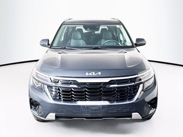 Certified 2024 Kia Seltos S AWD/4WD image 2