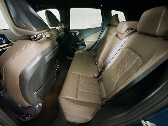 Used 2026 BMW X3 xDrive30i w/ Premium Package AWD/4WD image 25