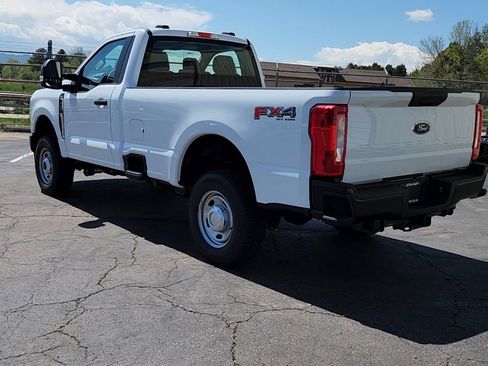 New 2025 Ford F250 XL w/ FX4 Off-Road Package image 6