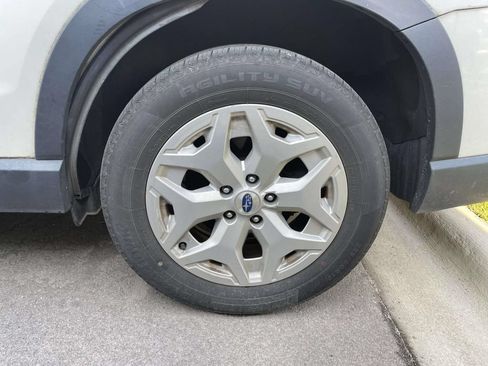 Used 2020 Subaru Forester w/ Alloy Wheel Package AWD/4WD image 5