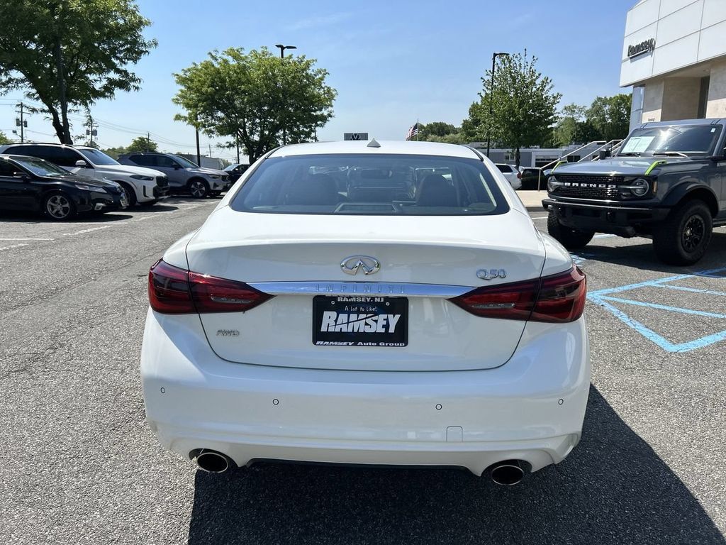 Certified 2023 INFINITI Q50 Luxe AWD/4WD image 7