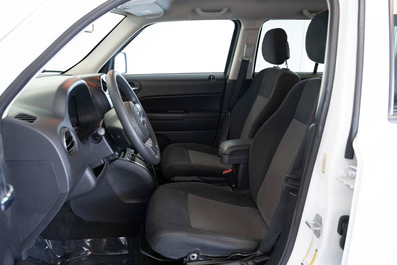 Used 2014 Jeep Patriot Sport w/ Power Value Group FWD image 11