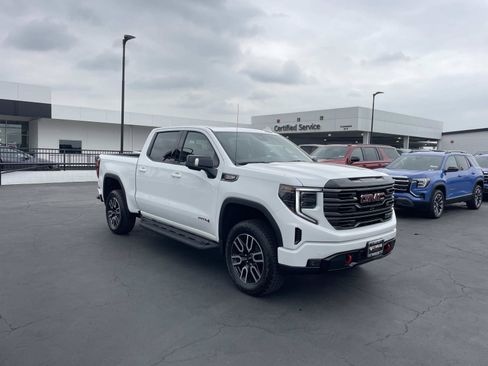 New 2026 GMC Sierra 1500 AT4 w/ AT4 Premium Package AWD/4WD image 3