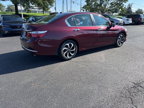 Used 2016 Honda Accord EX-L image 28