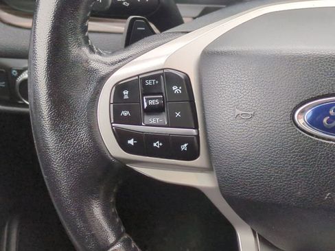 Used 2021 Ford Explorer Limited w/ Equipment Group 301A image 25