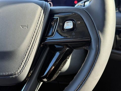 New 2026 Lincoln Aviator Premiere AWD image 11