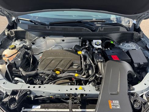 Used 2025 Buick Envista Sport Touring image 30