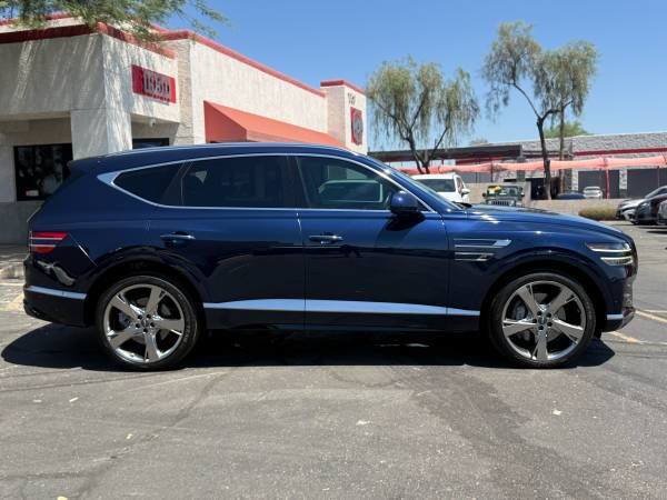 Used 2023 Genesis GV80 2.5T w/ Prestige Package AWD/4WD image 1