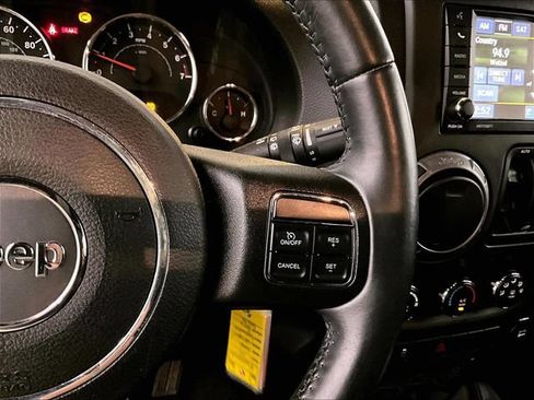 Used 2014 Jeep Wrangler Unlimited Sport w/ Quick Order Package 23S AWD/4WD image 19