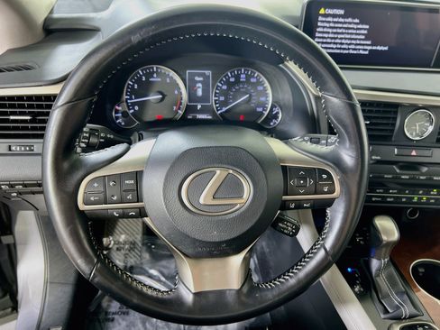 Used 2018 Lexus RX 350L AWD image 11