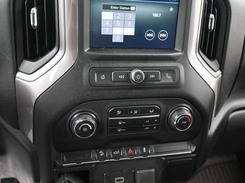 Used 2020 Chevrolet Silverado 1500 Custom Trail Boss w/ Custom Convenience Package AWD/4WD image 21