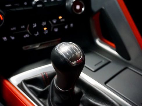 Used 2015 Chevrolet Corvette Z06 w/ Z07 Performance Package image 17