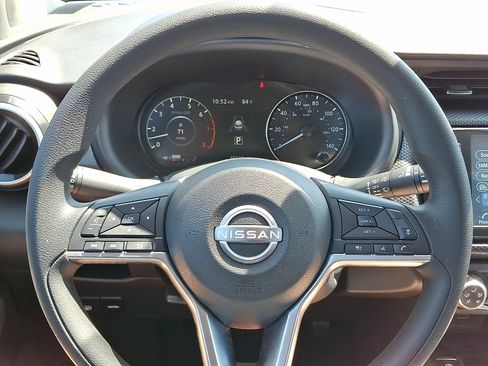 Certified 2024 Nissan Kicks SV FWD image 20