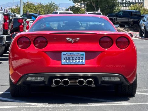 Used 2008 Chevrolet Corvette Coupe w/ Preferred Equipment Group RWD image 6