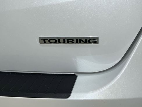 Certified 2025 Honda Odyssey Touring image 11