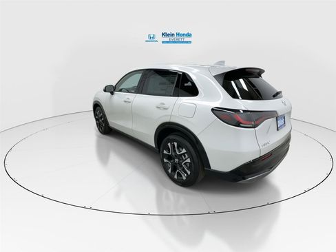 New 2026 Honda HR-V EX-L image 8