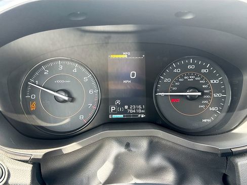 Used 2021 Subaru Crosstrek 2.0i Premium w/ Moonroof Package image 16