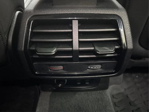Used 2022 Audi Q3 2.0T Premium Plus AWD/4WD image 27