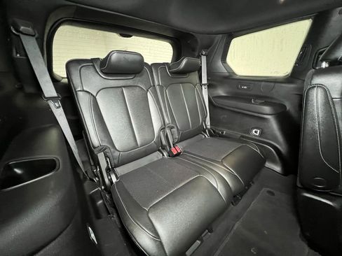 Used 2024 Jeep Grand Cherokee L Limited w/ Luxury Tech Group II image 9