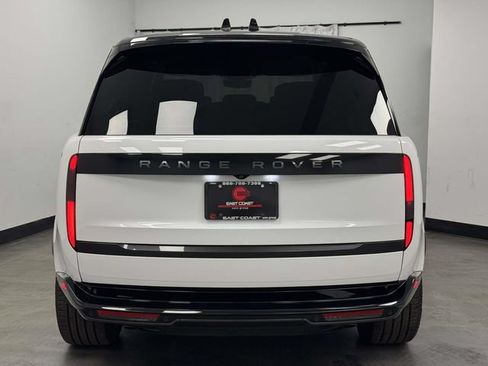 Used 2024 Land Rover Range Rover Long Wheelbase Autobiography AWD/4WD image 8