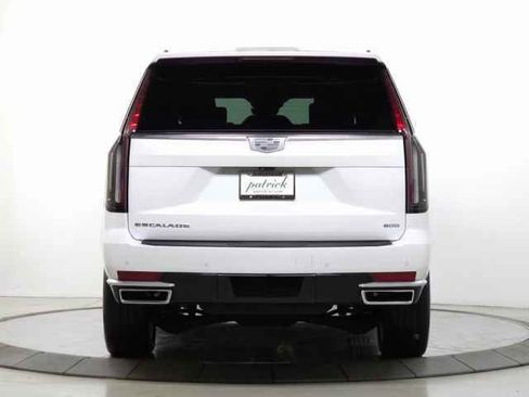 Used 2023 Cadillac Escalade Premium Luxury w/ LPO, Radiant Package image 5