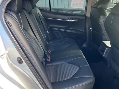 Used 2022 Toyota Camry SE image 34