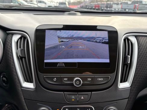 Used 2024 Chevrolet Malibu LT image 5