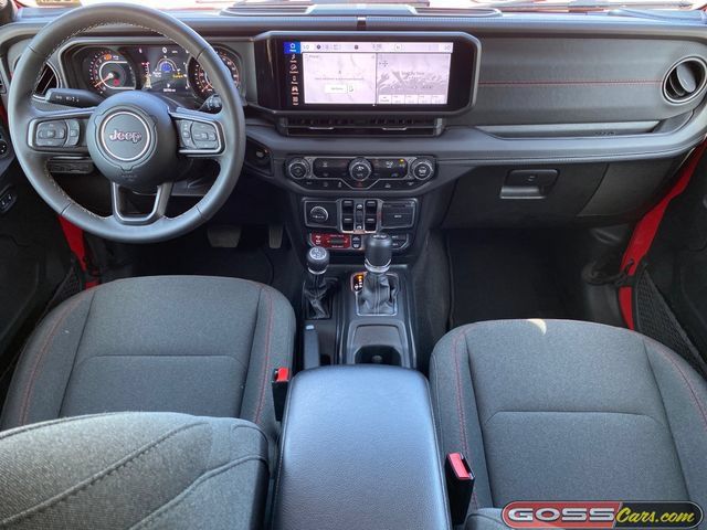 Certified 2025 Jeep Wrangler Unlimited Rubicon AWD/4WD image 8