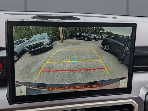 Used 2025 Toyota Tacoma TRD Off-Road w/ TRD Off Road Upgrade Package image 19