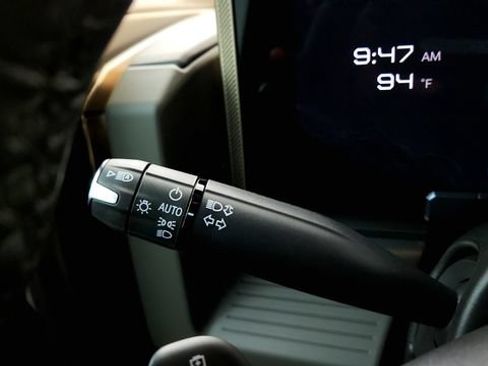 Used 2025 GMC Hummer EV 2X AWD/4WD image 59