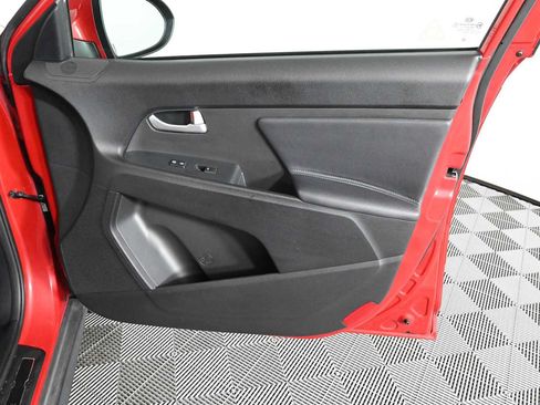 Used 2013 Kia Sportage SX w/ SX Premium Pkg FWD image 12