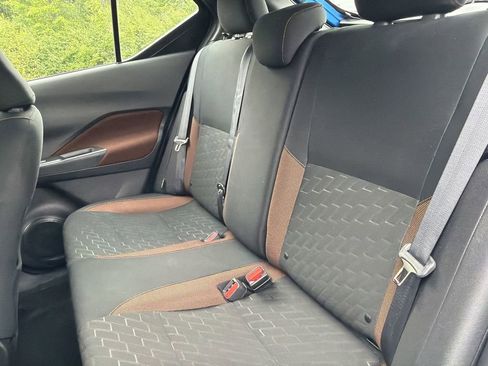 Used 2024 Nissan Kicks SR FWD image 25