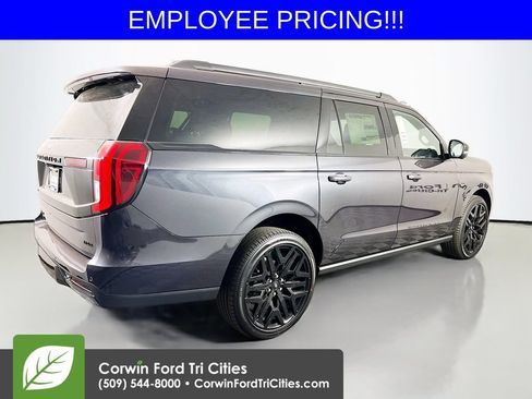 New 2026 Ford Expedition Max Platinum w/ Stealth Performance Package AWD/4WD image 17
