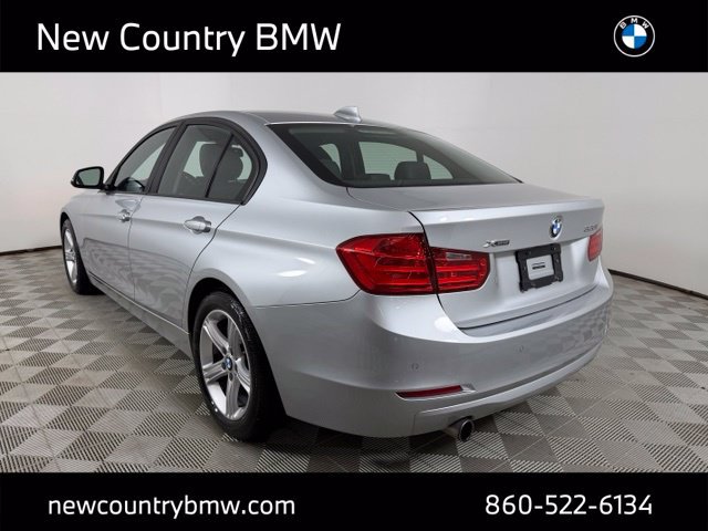Used 2014 BMW 320i xDrive Sedan AWD/4WD image 5