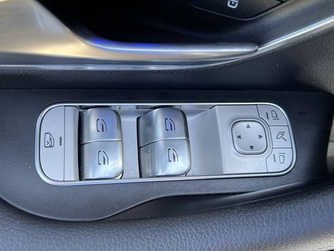 Certified 2024 Mercedes-Benz GLS 450 4MATIC image 15