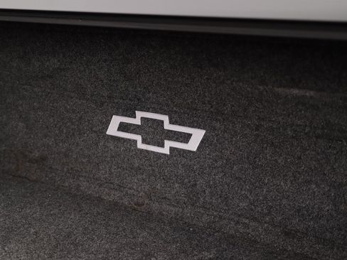 Used 2024 Chevrolet Silverado 1500 LTZ image 32