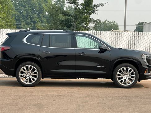 New 2026 GMC Acadia Denali w/ Super Cruise Package FWD image 3