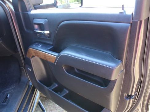 Used 2015 Chevrolet Silverado 2500 LTZ w/ Duramax Plus Package AWD/4WD image 26