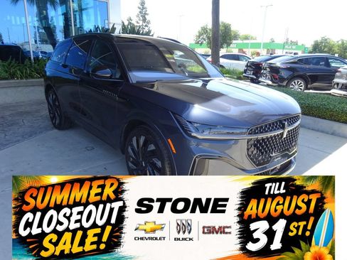 Used 2024 Lincoln Nautilus Reserve w/ Jet Appearance Package (87T) AWD/4WD image 1