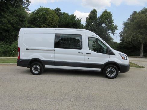 Used 2018 Ford Transit 350 148 Medium Roof RWD image 7