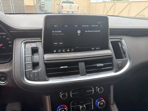 Used 2021 GMC Yukon SLT RWD image 18