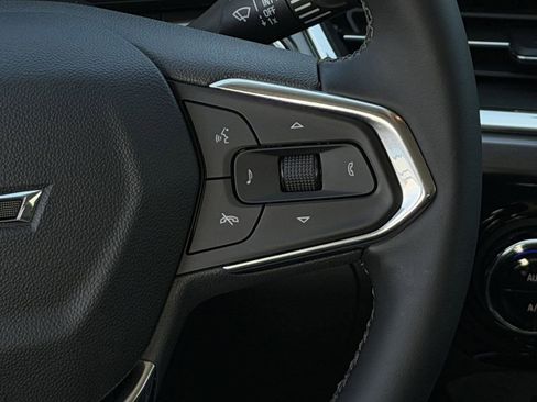 New 2026 Chevrolet Trax ACTIV w/ Sunroof Package FWD image 14