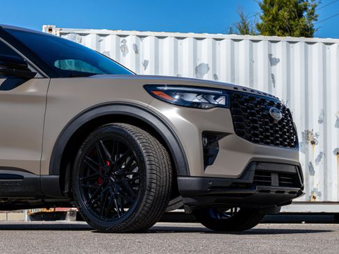 New 2026 Ford Explorer ST w/ Sun And Sound Package image 25