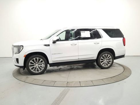 Used 2023 GMC Yukon Denali image 4